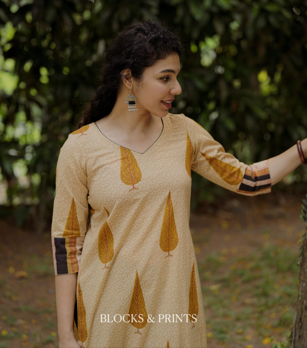 Designer Kurthi (Code - 2118 BK)