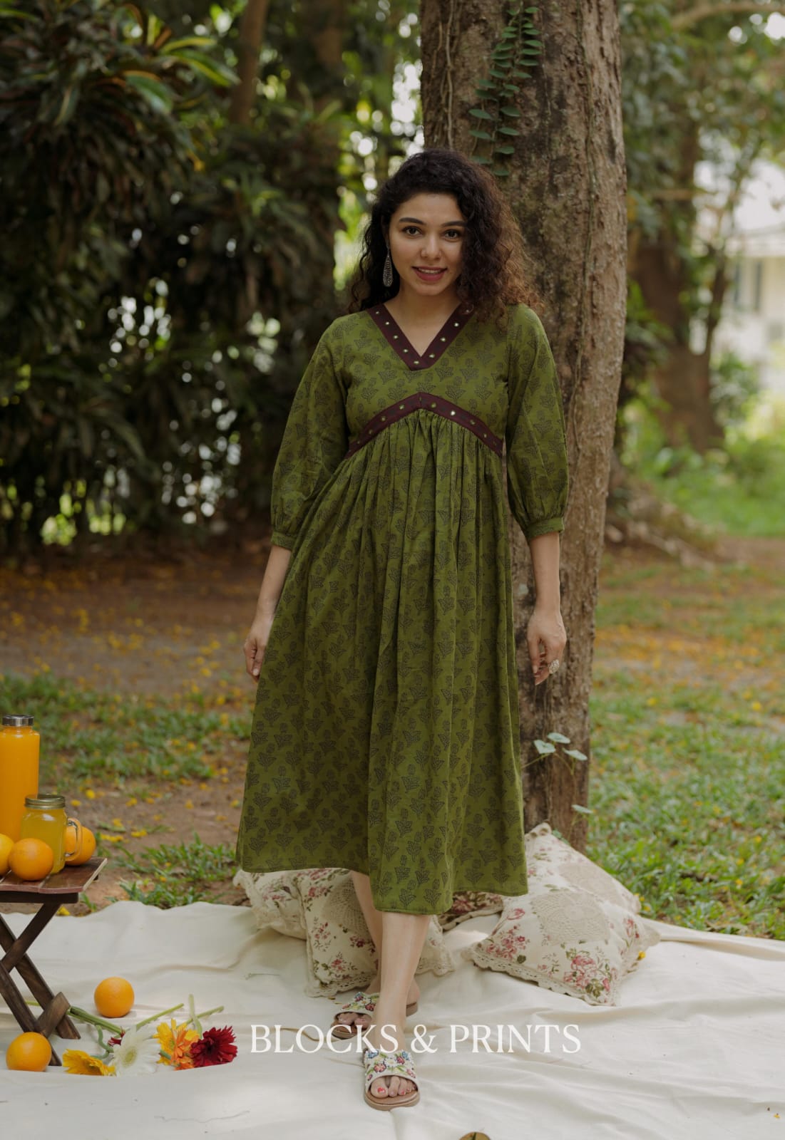 Designer Kurthi (Code - 2124 BK)