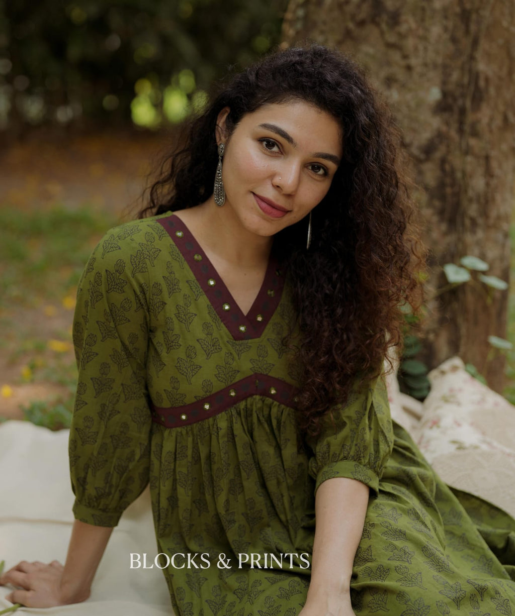 Designer Kurthi (Code - 2124 BK)