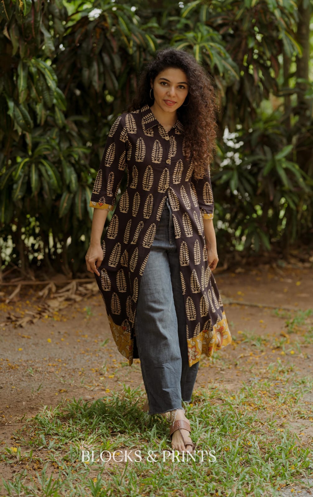 Designer Kurthi (Code - 2142 BK)