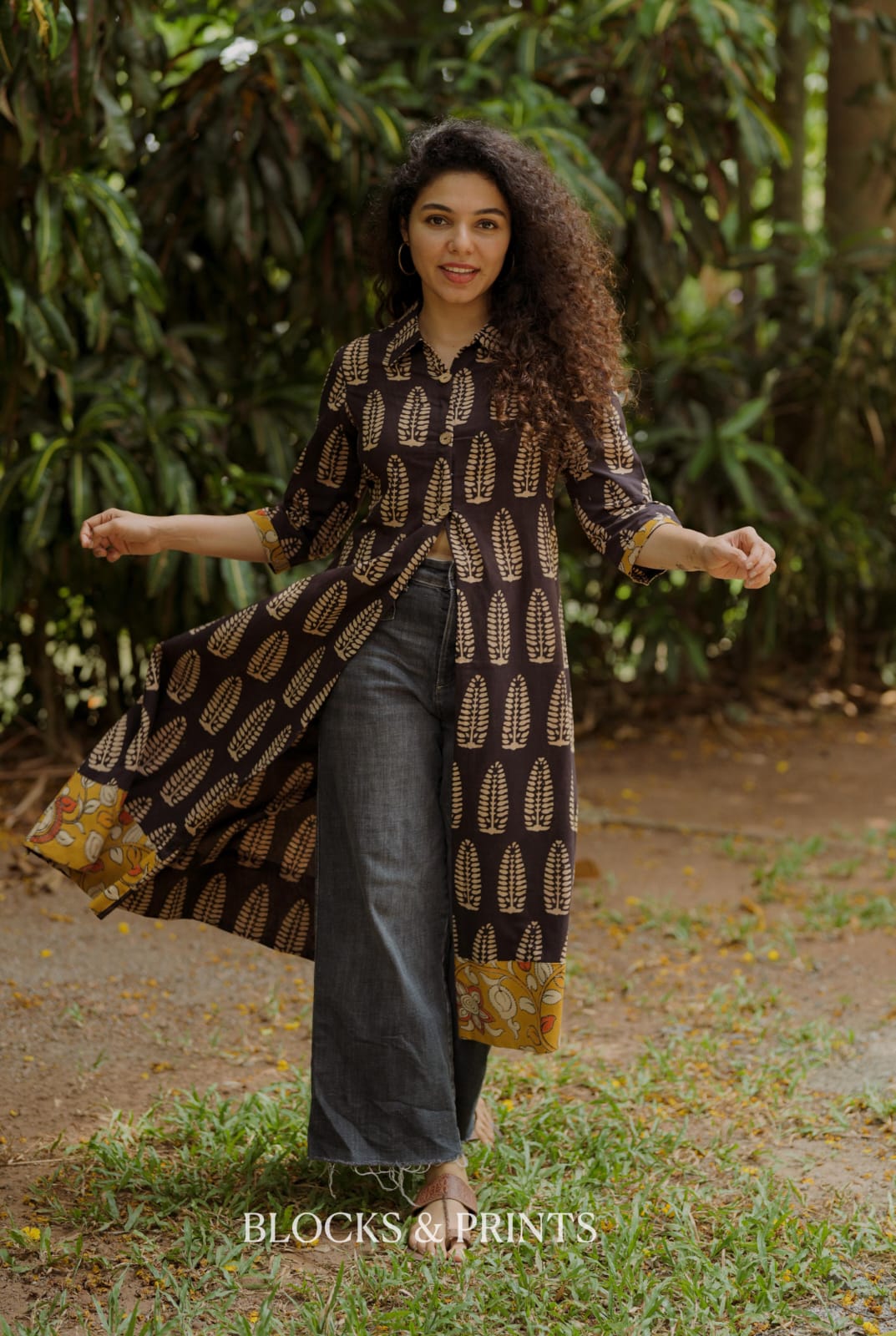 Designer Kurthi (Code - 2142 BK)