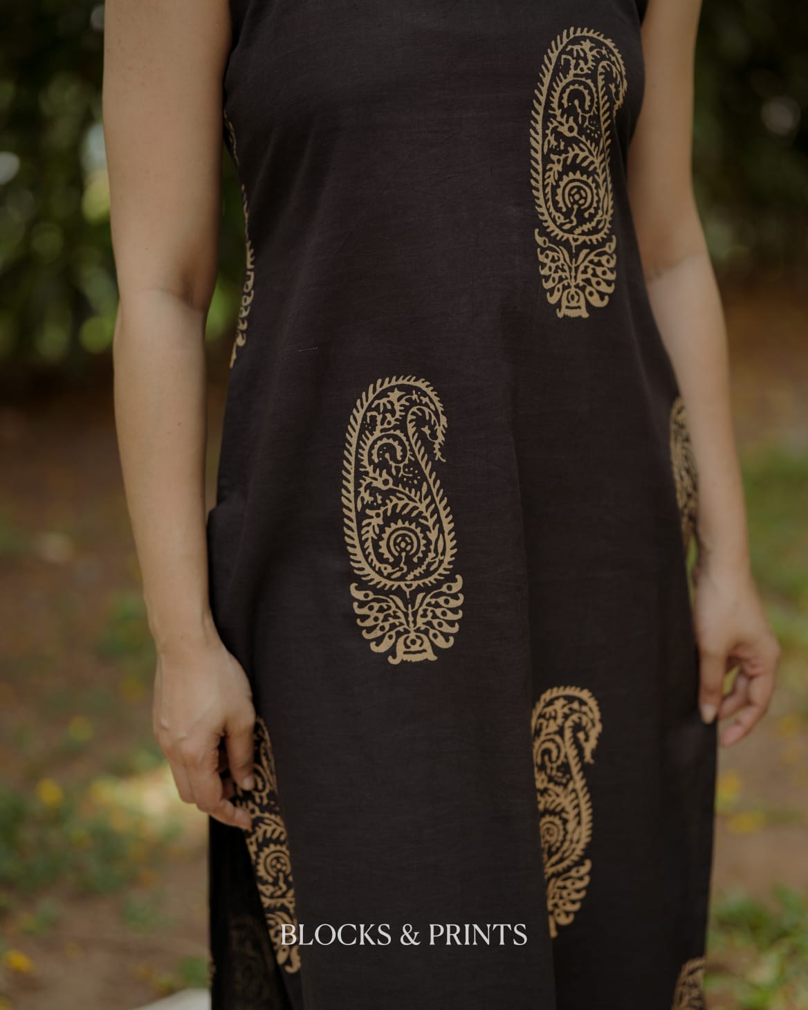 Designer Kurthi (Code - 2131 BK)