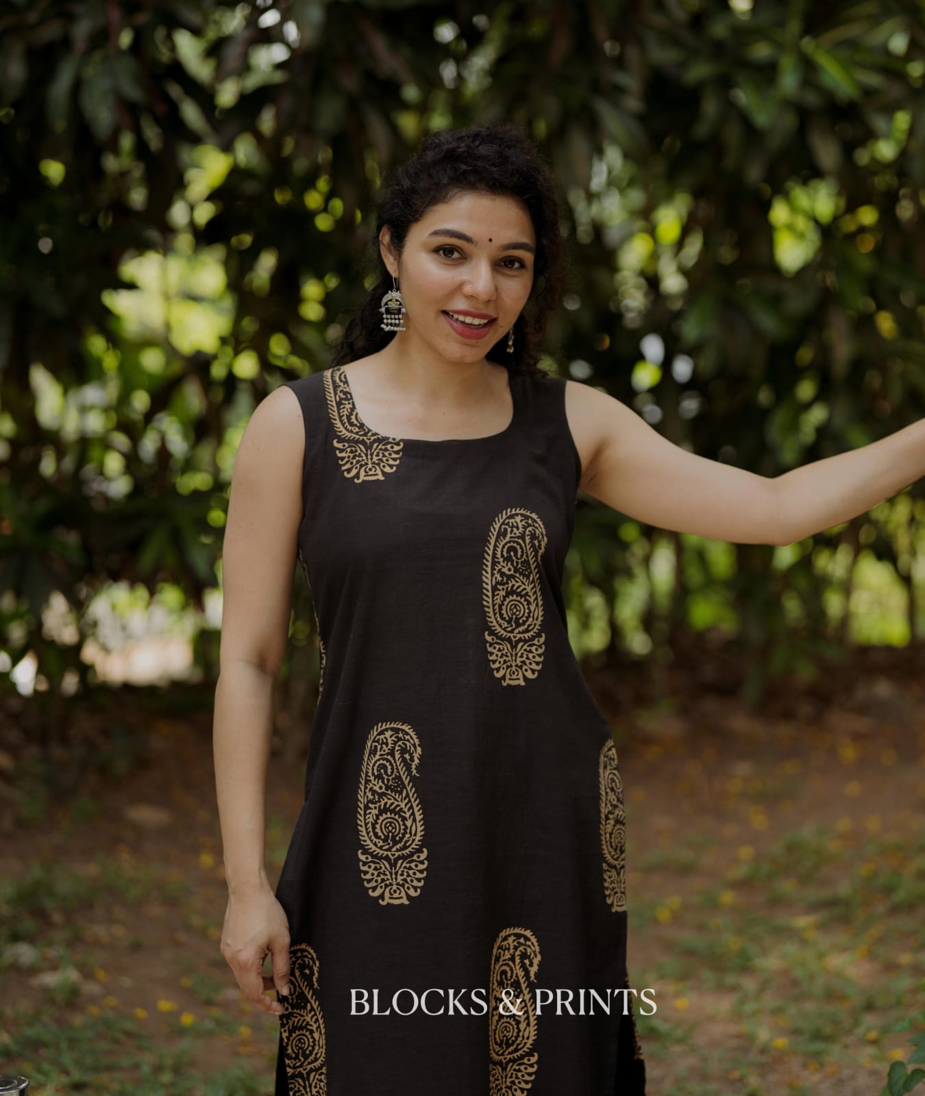 Designer Kurthi (Code - 2131 BK)