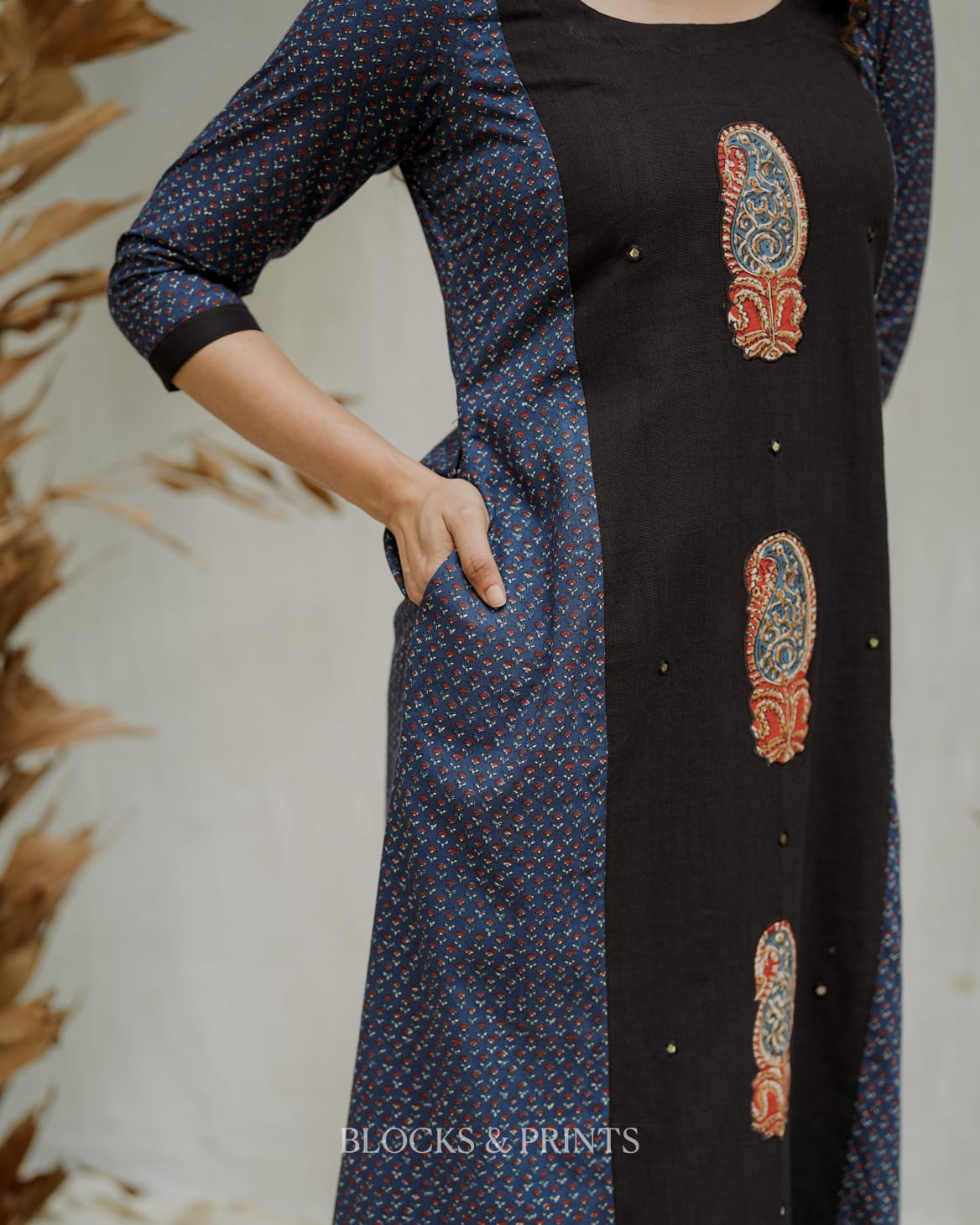 Designer Kurthi (Code - 2082 BK)