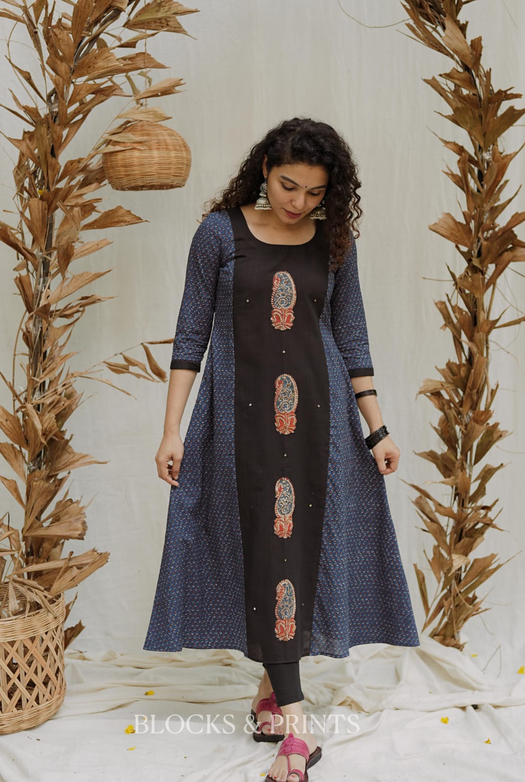 Designer Kurthi (Code - 2082 BK)