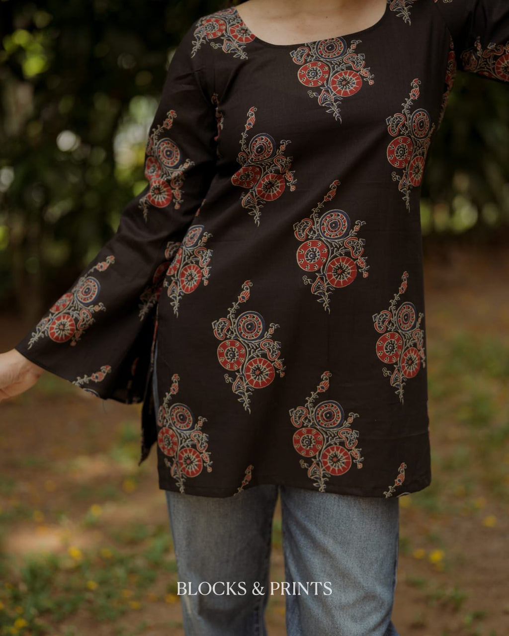 Short Top (Code-2126 BK)