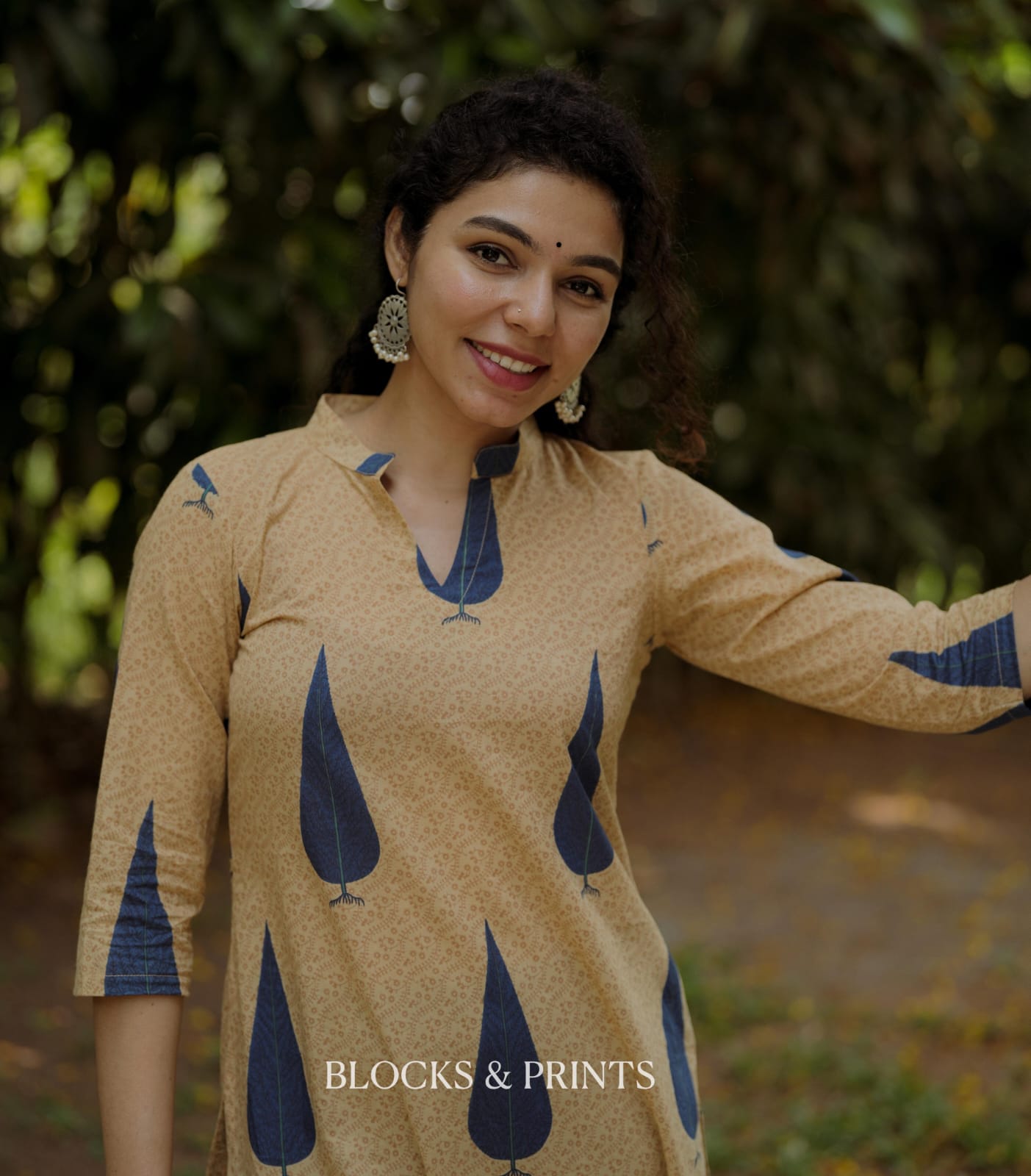 Designer Kurthi (Code - 2120 BK)
