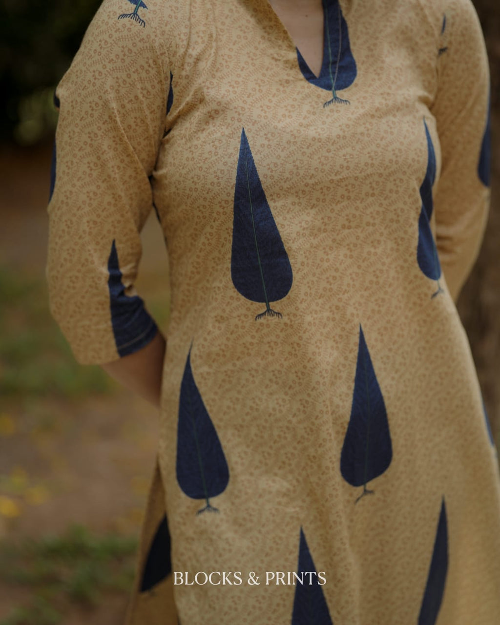 Designer Kurthi (Code - 2120 BK)