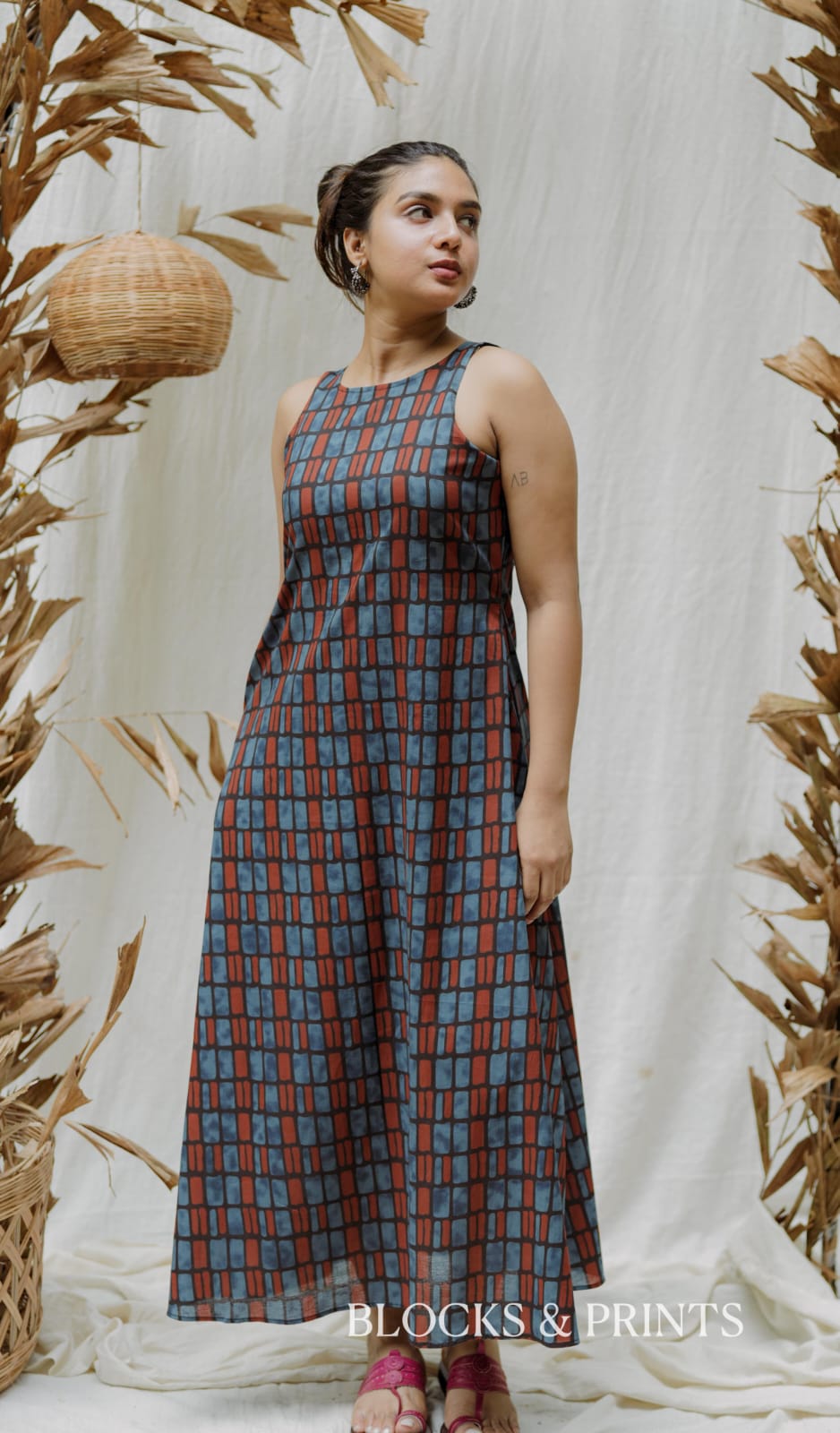 Designer Kurthi (Code - 2107 BK)