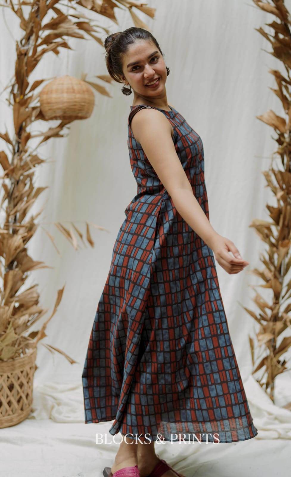 Designer Kurthi (Code - 2107 BK)