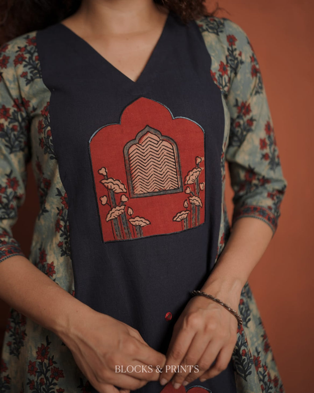 Designer Kurthi (Code - 2069 BK)
