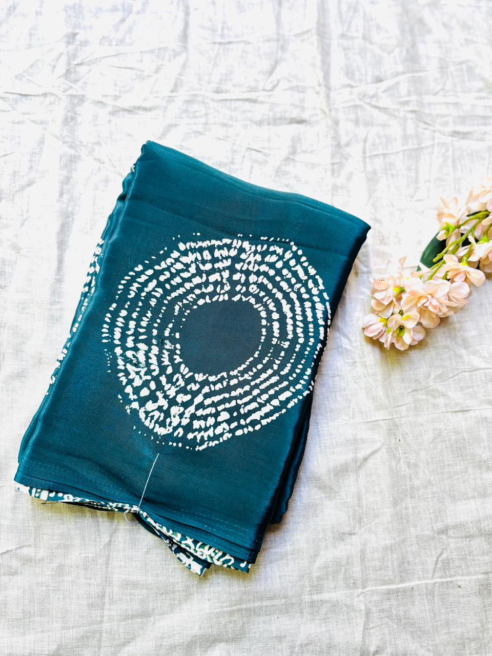 RS .390/- (50% Off on MRP Rs.780/-)( VS 16 )