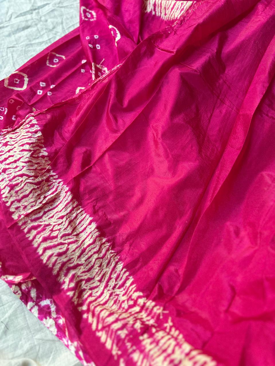 RS .950/- (50% Off on MRP Rs.1900/-)( VS 77 )