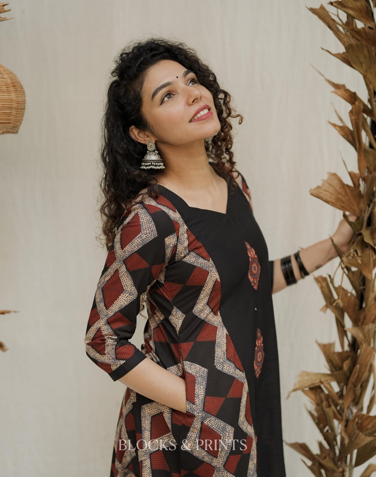 Designer Kurthi (Code - 2074 BK)