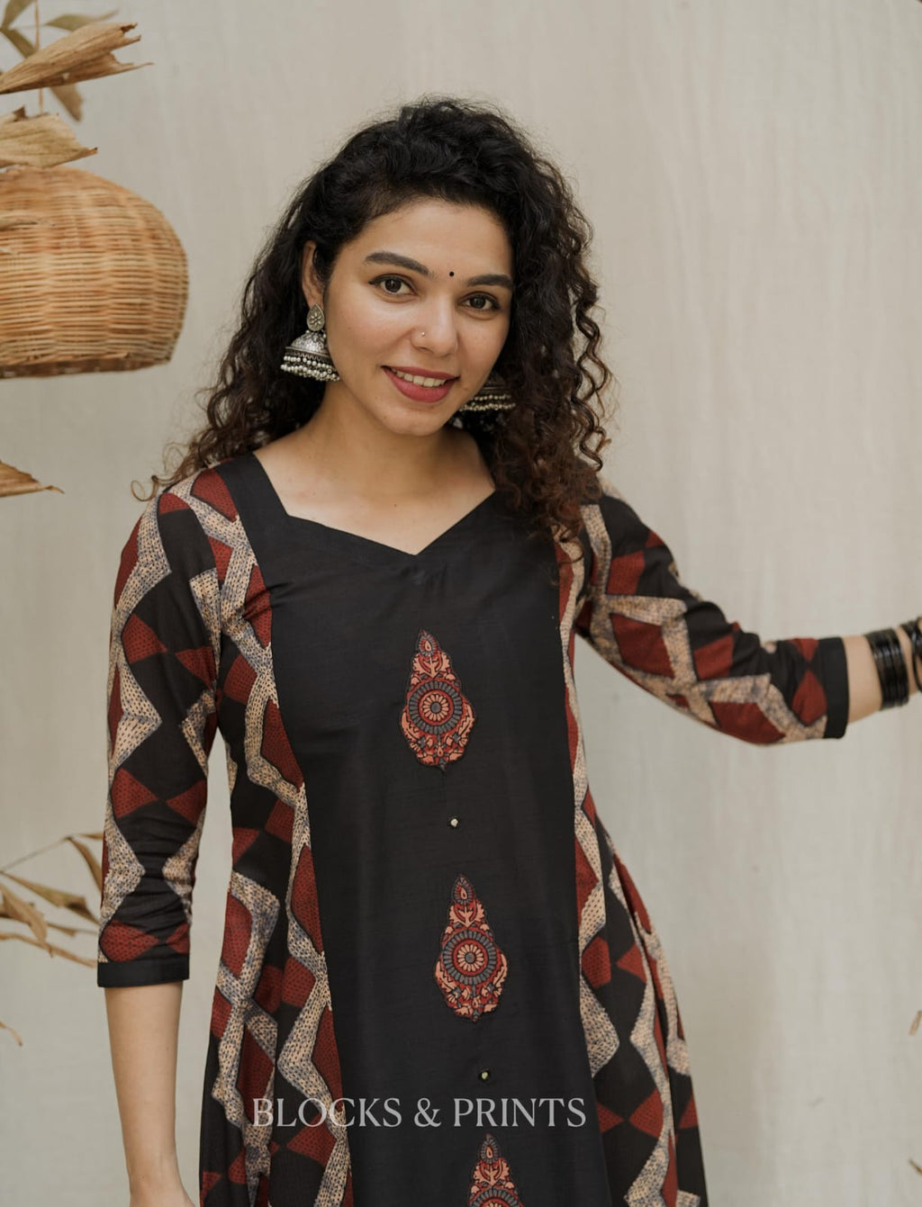 Designer Kurthi (Code - 2074 BK)