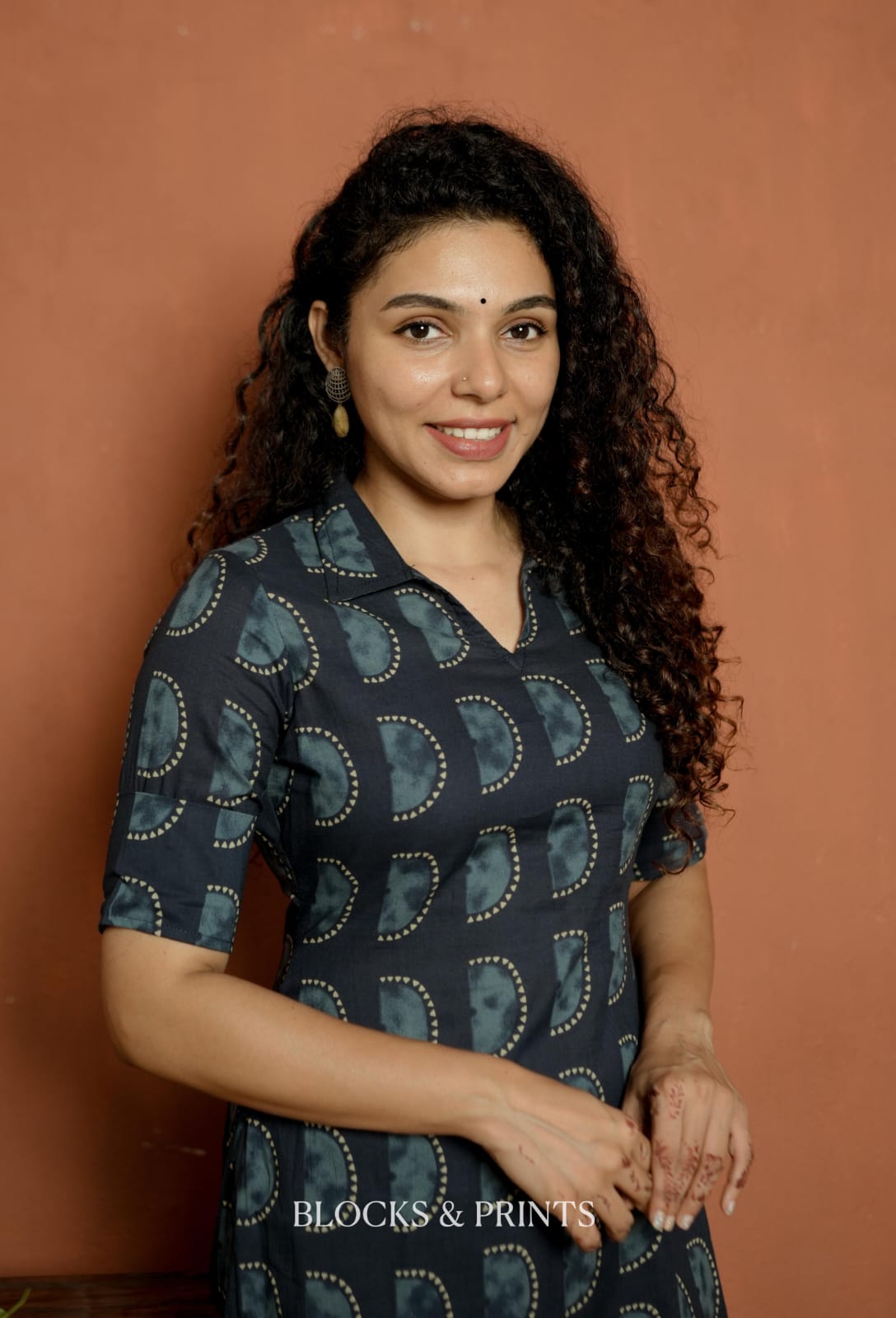 Designer Kurthi (Code - 2148 BK)