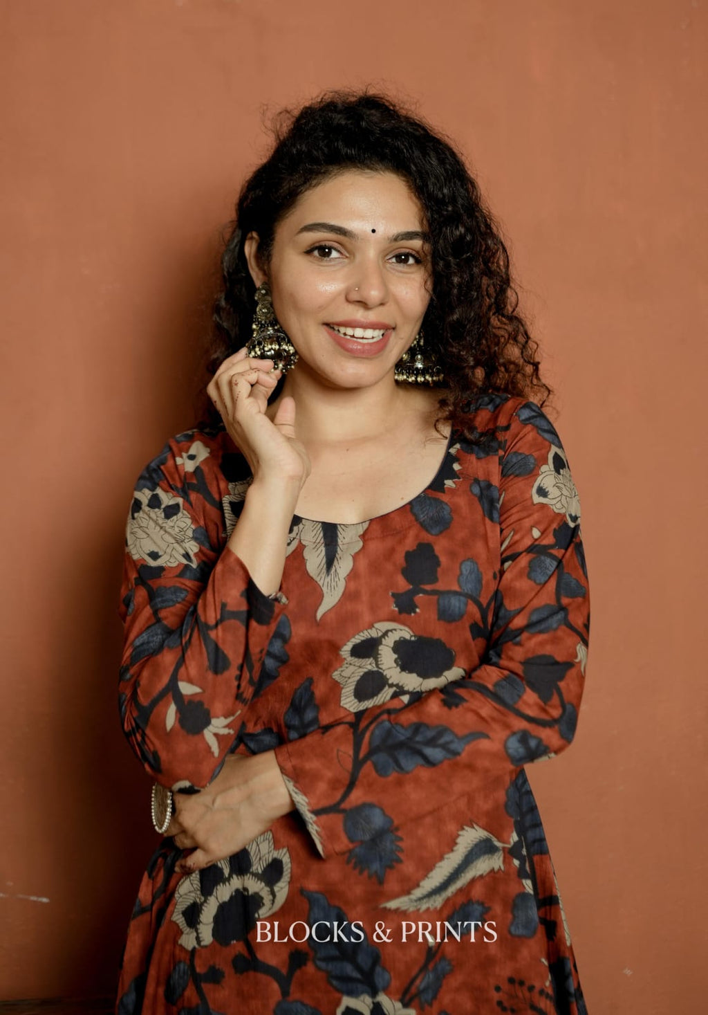 Designer Kurthi (Code - 2150 BK)
