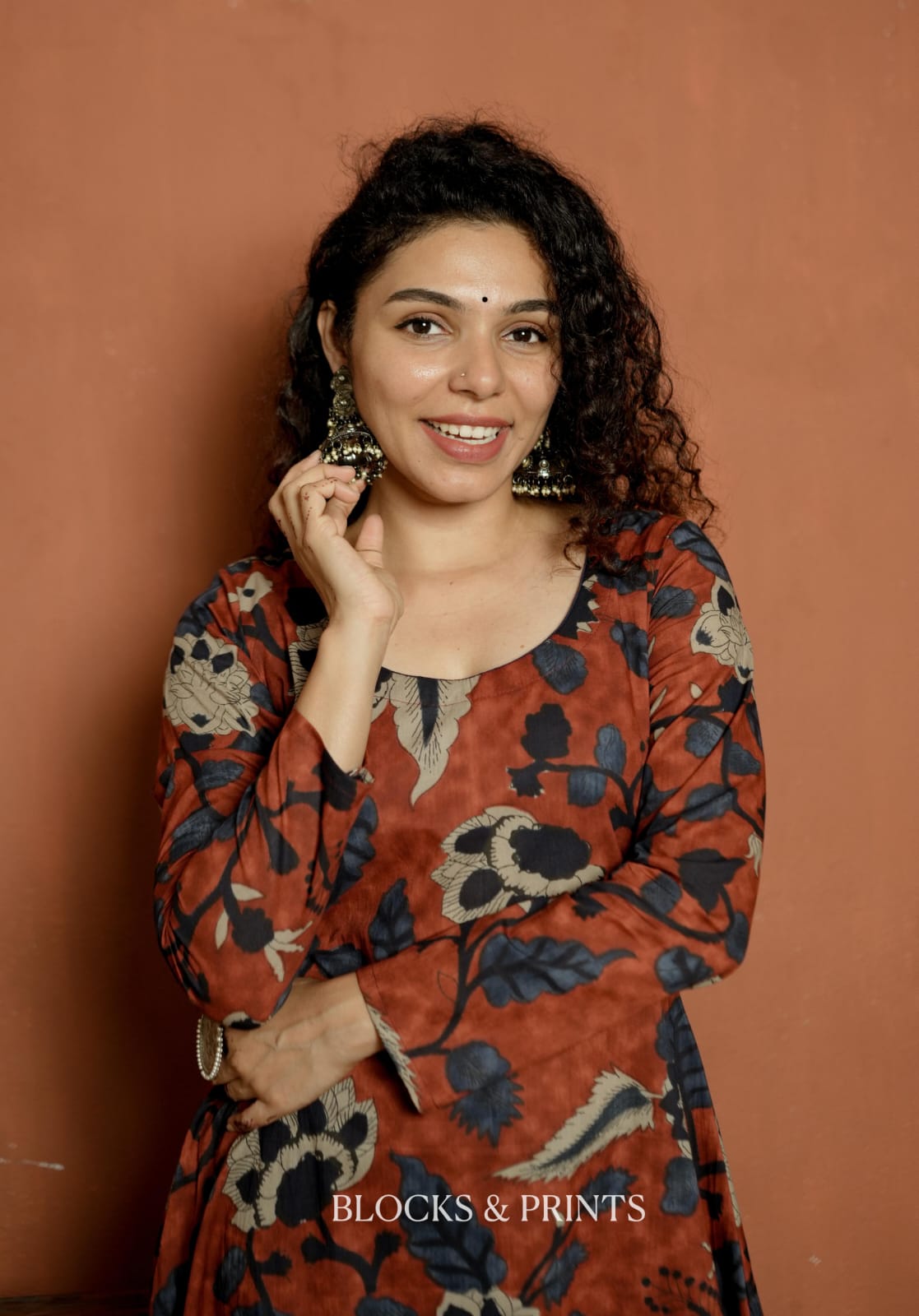 Designer Kurthi (Code - 2150 BK)