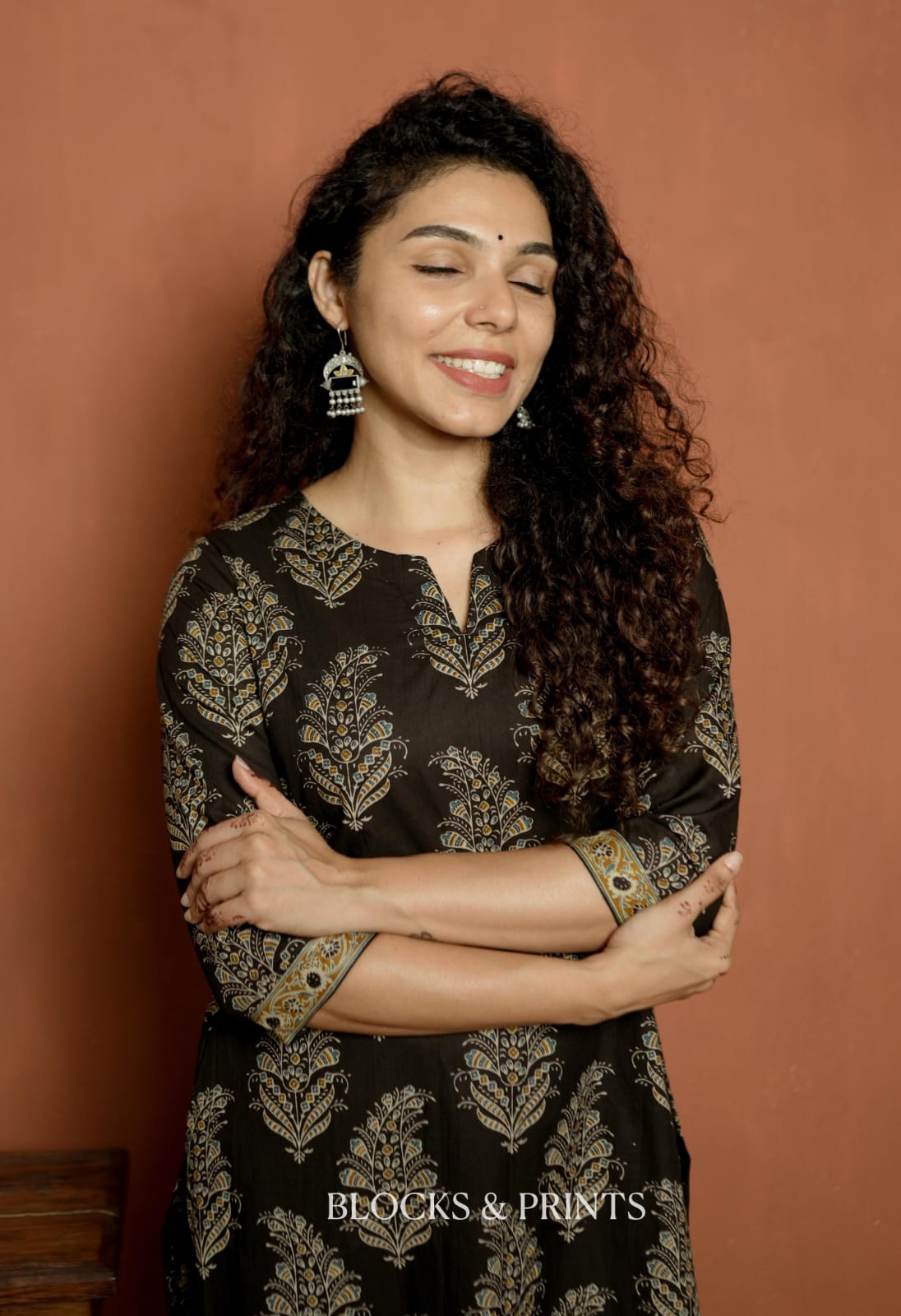 Designer Kurthi (Code - 2146 BK)