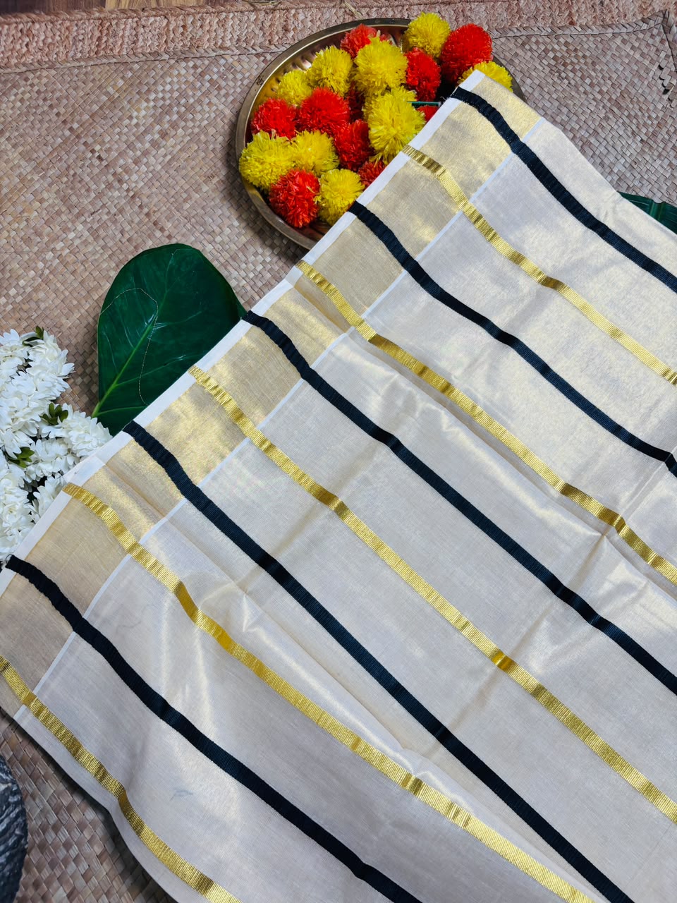 Kerala saree (Code - KL12)
