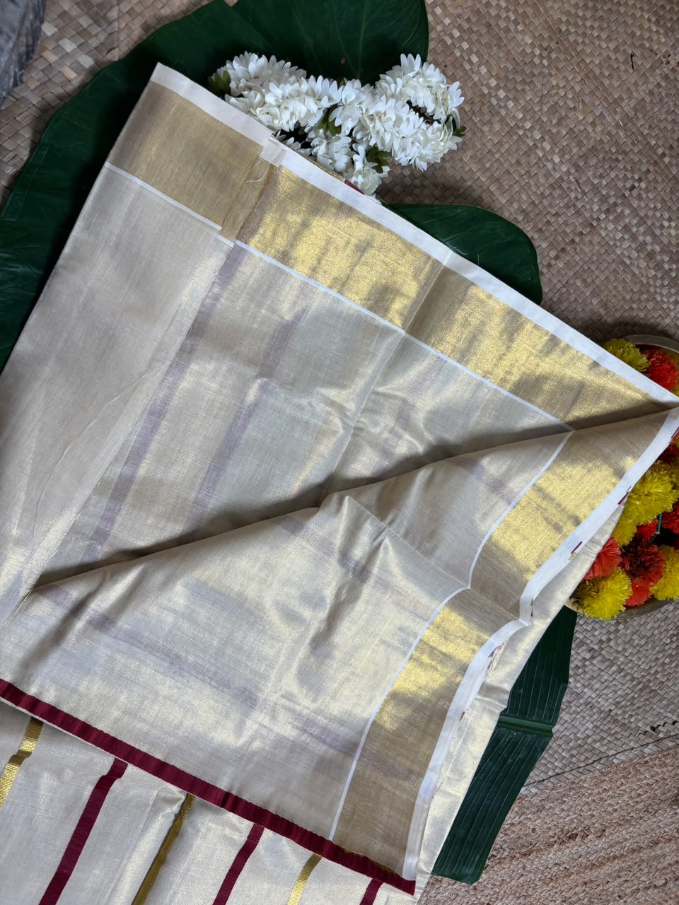 Kerala saree (Code - KL13)