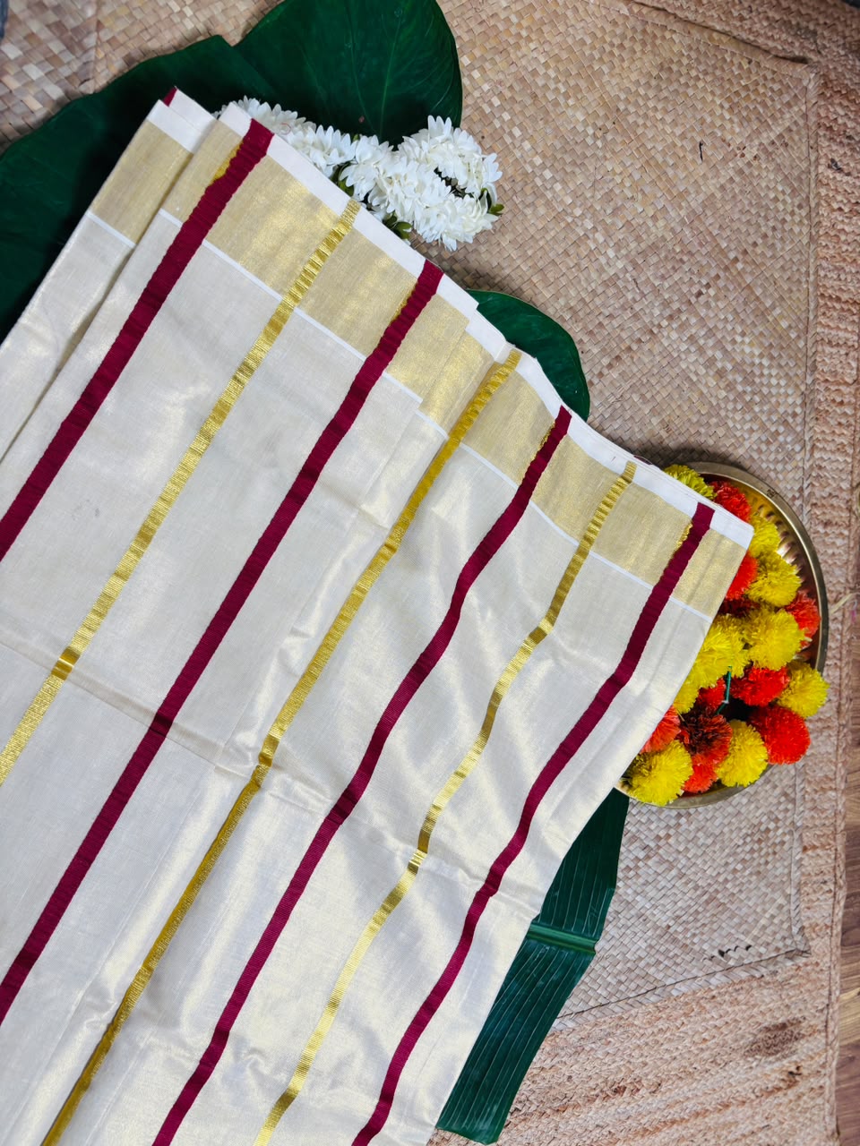 Kerala saree (Code - KL13)