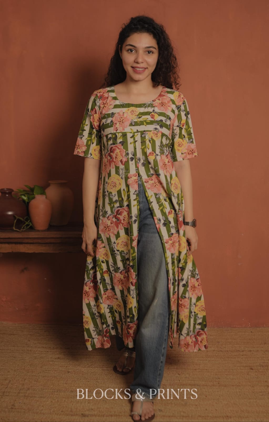 RS .550/- (50% Off on MRP Rs.1100/-) (Code - 2060 BK)