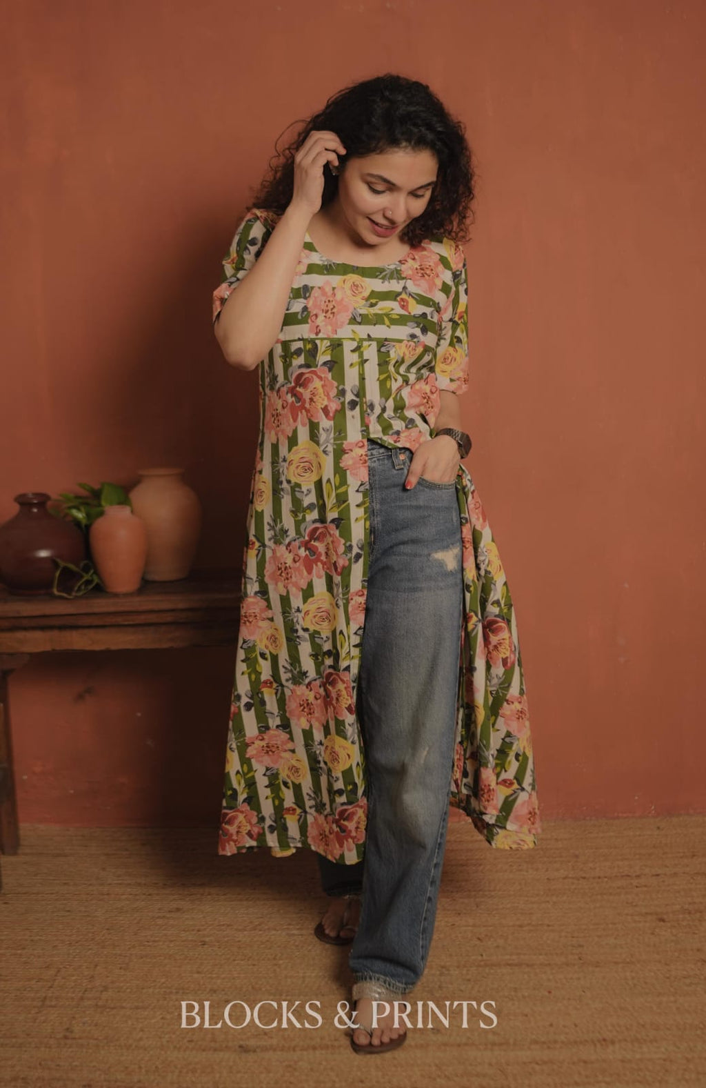 RS .550/- (50% Off on MRP Rs.1100/-) (Code - 2060 BK)