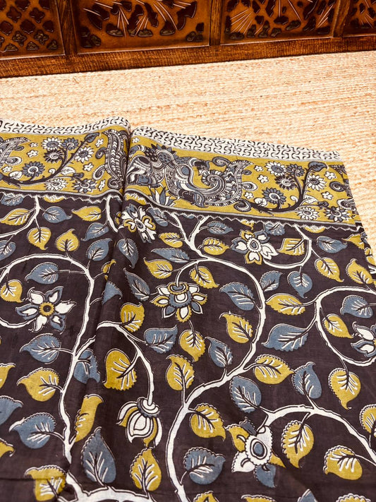 RS. 417/- (70% Off on MRP Rs.1390/-)( DS-158)