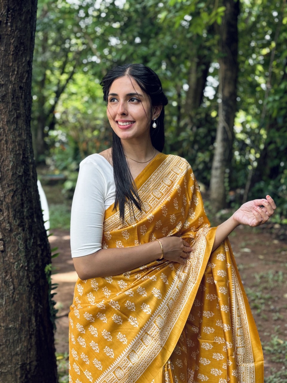 SEMI SILK SAREE -(SM18)