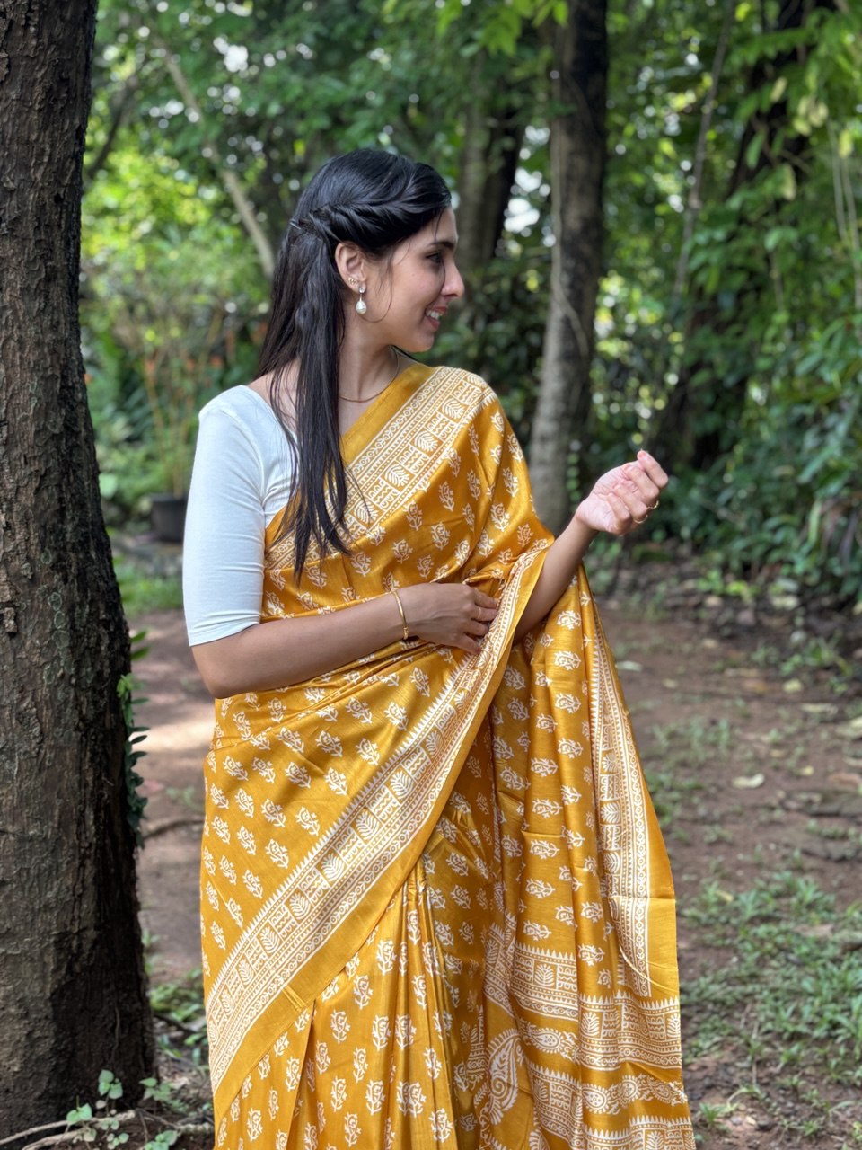 SEMI SILK SAREE -(SM18)