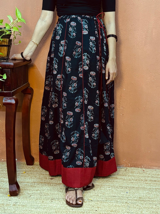 SKIRT -(SK05)