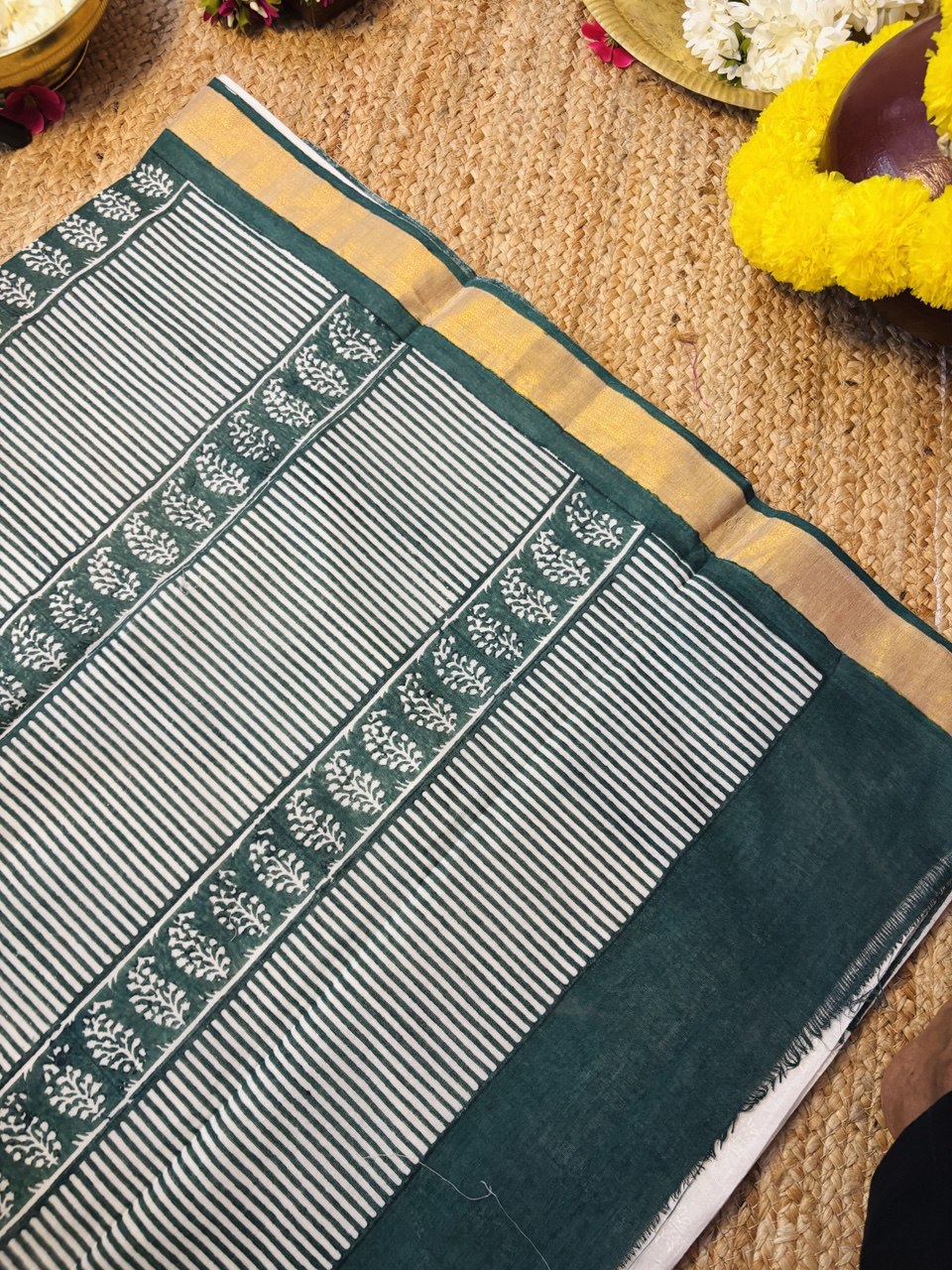 RS.890/- (50% Off on MRP Rs.1780/-)( DS-483)