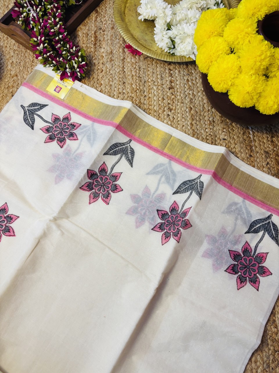 RS.890/- (50% Off on MRP Rs.1780/-)( DS-476)