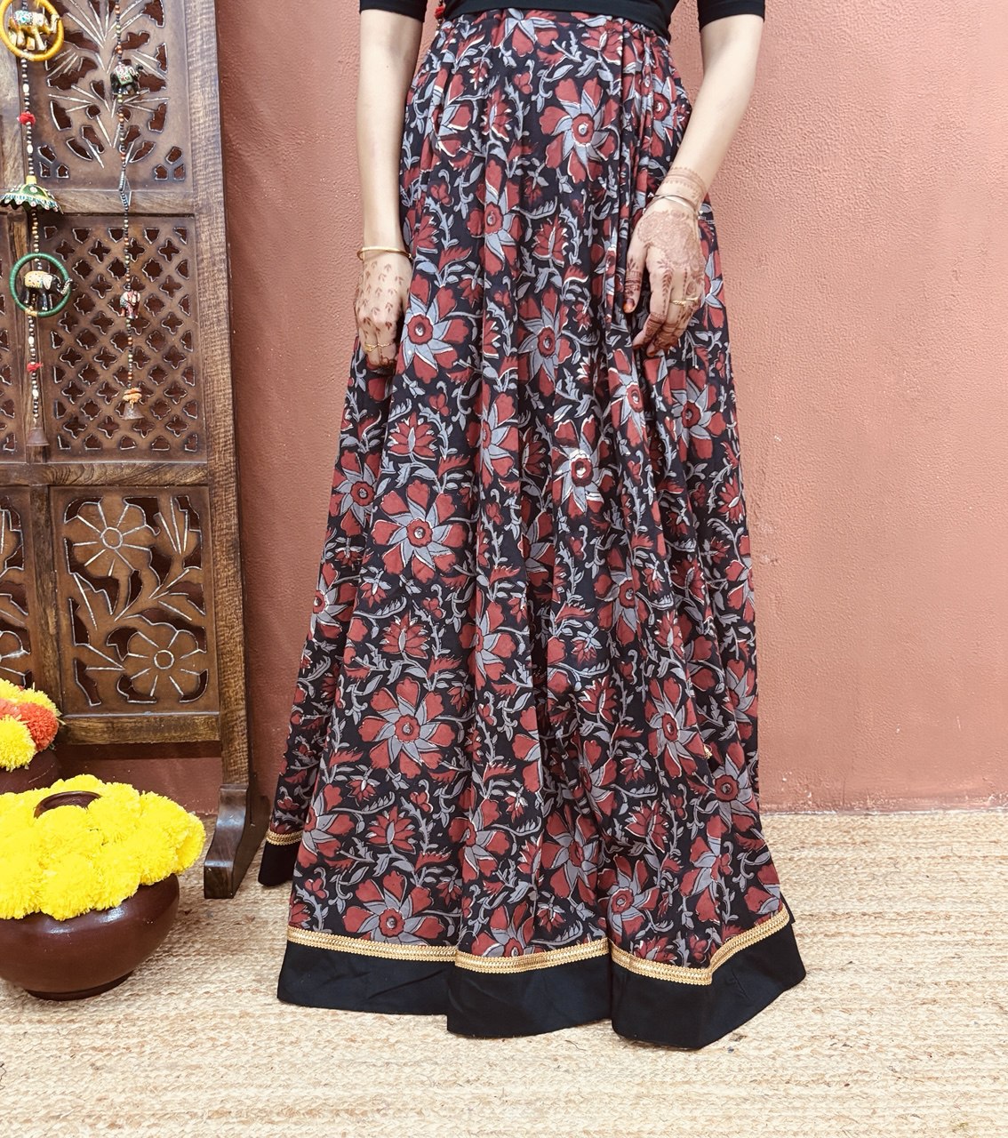SKIRT -(SK24)