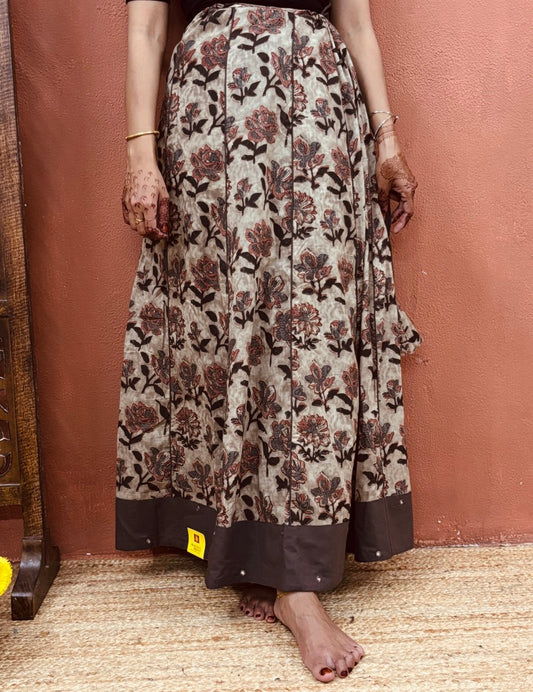 SKIRT -(SK26)