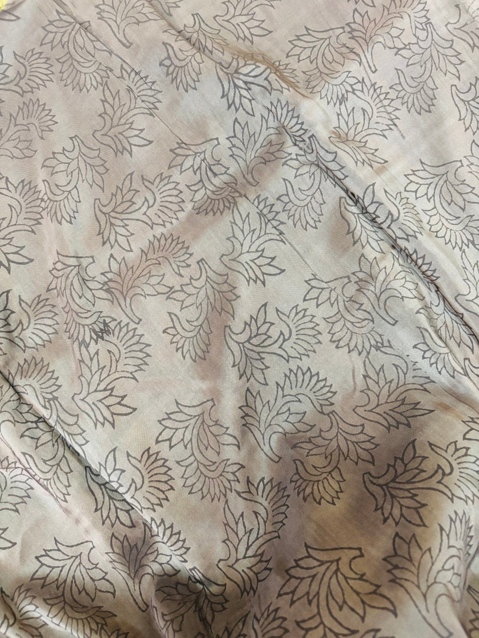RS. 1740/-  (70% Off on MRP  Rs.5800/-)( DS-194)