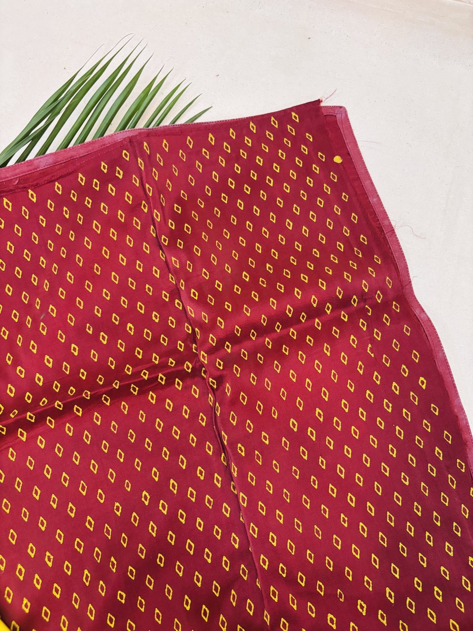 RS. 1650/-  (70% Off on MRP  Rs.5500/-)( DS-195)