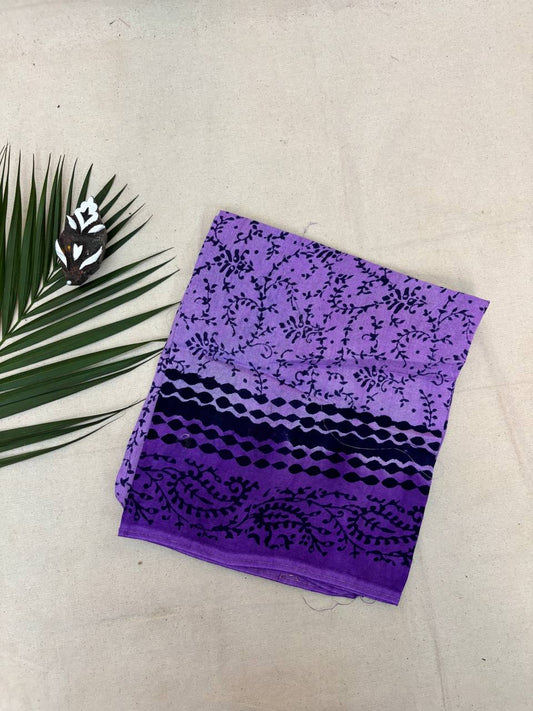 RS. 810/- (70% Off on MRP Rs.2700-)( DS-217)