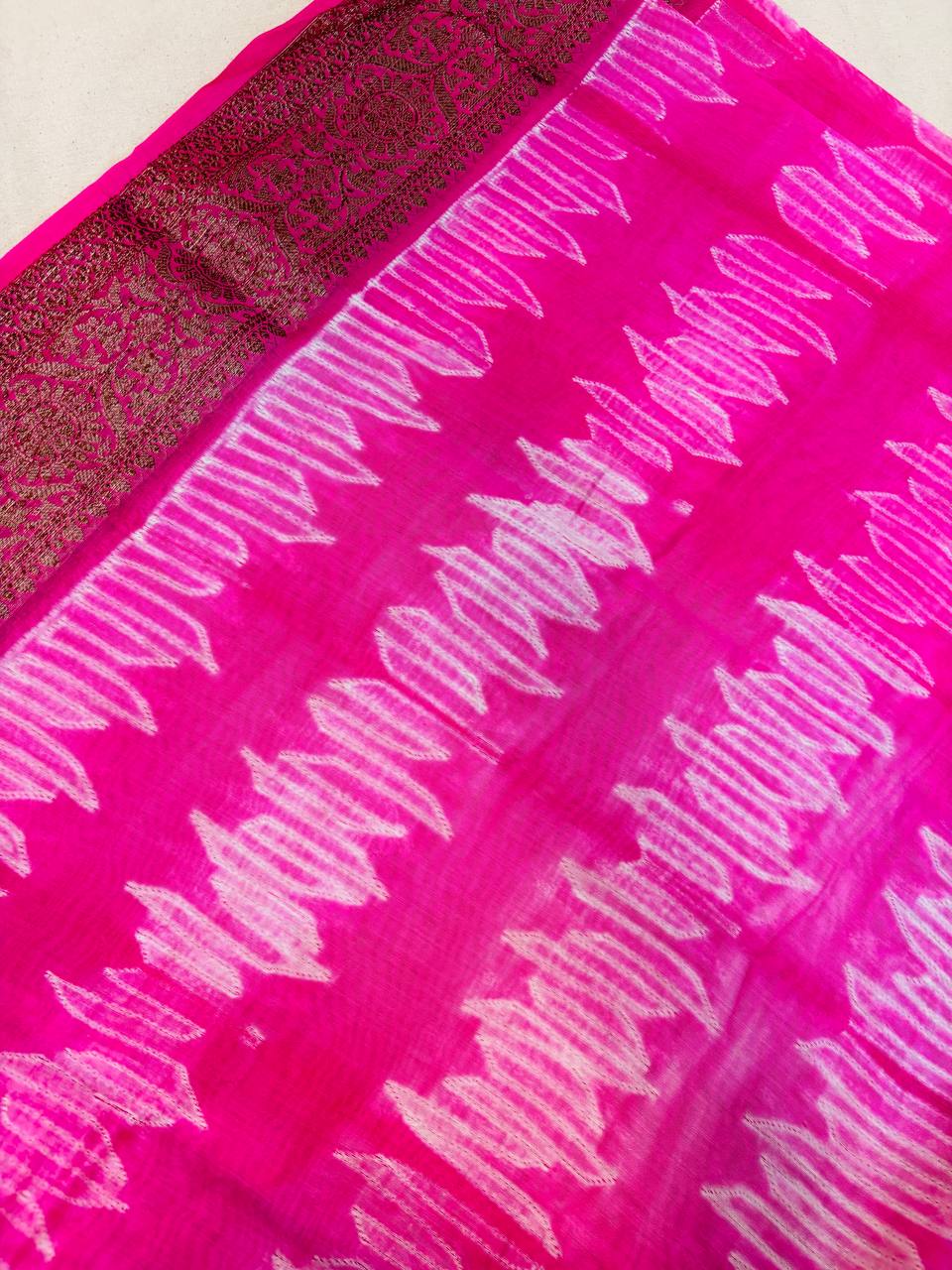 RS. 1350/- (70% Off on MRP Rs. 4500/-)( DS-271)