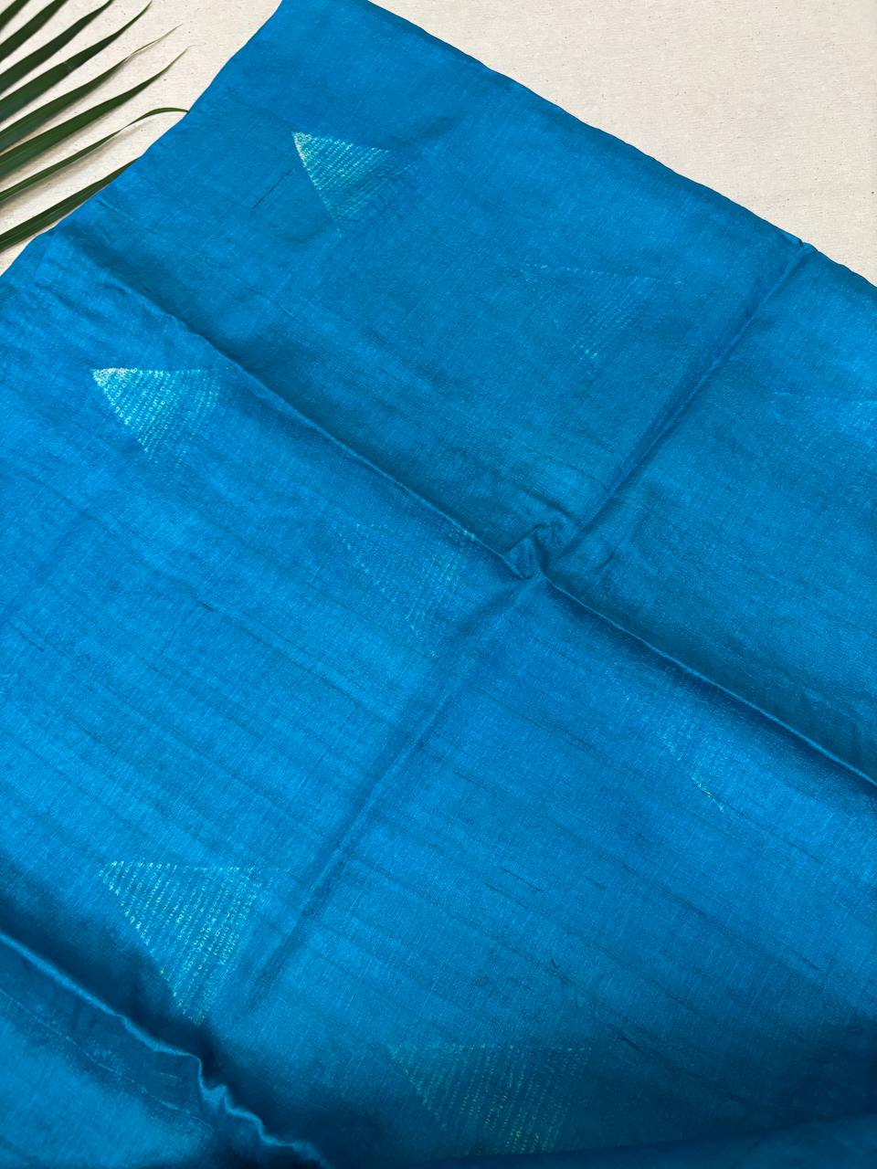 RS .2430/- (70% Off on MRP Rs.8100/-)( DS382)