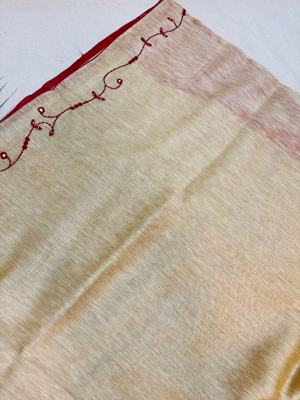 RS .1350/- (70% Off on MRP Rs.4500/-)( DS417)