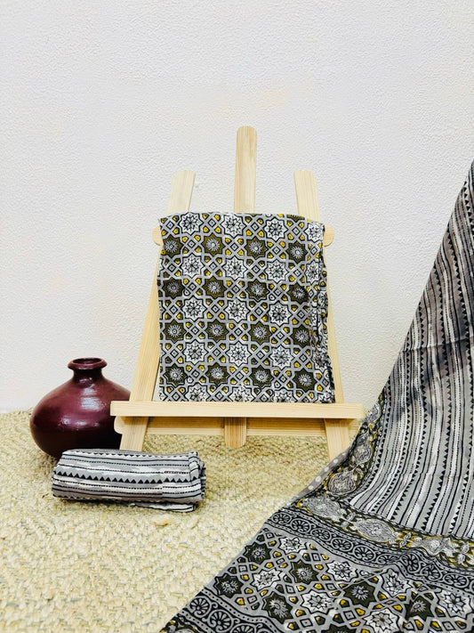 RS .1200/- (50% Off on MRP Rs.2400/-)( DC95)