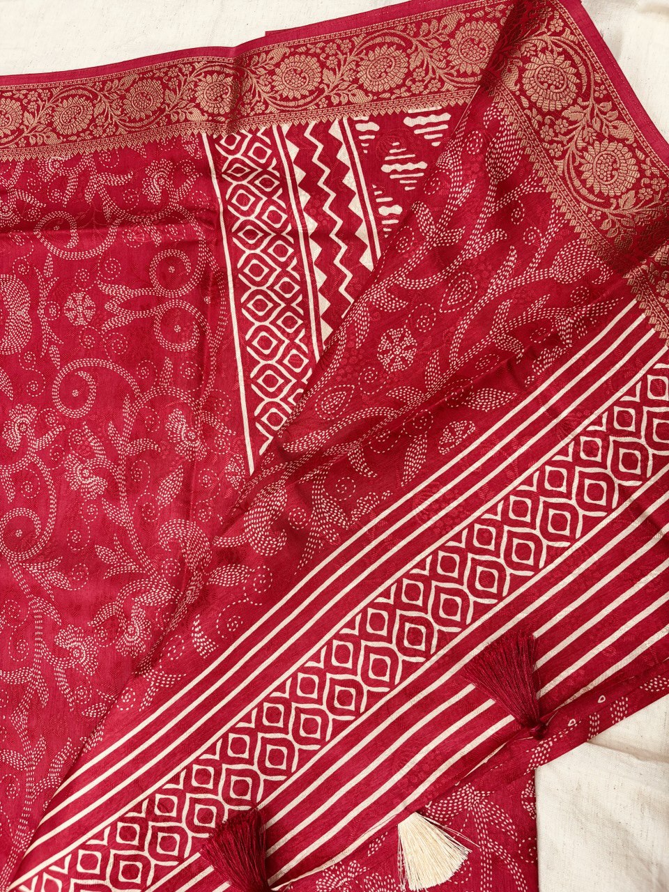 Semi Silk Saree - (SG53)
