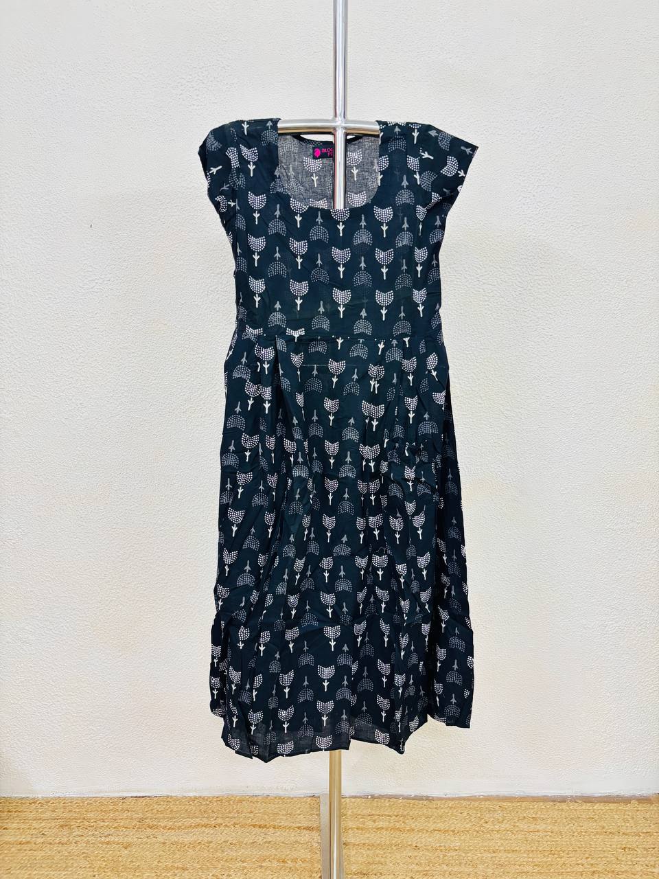 RS.550/- (50%Off on MRP Rs.1100/-)(Nk24)