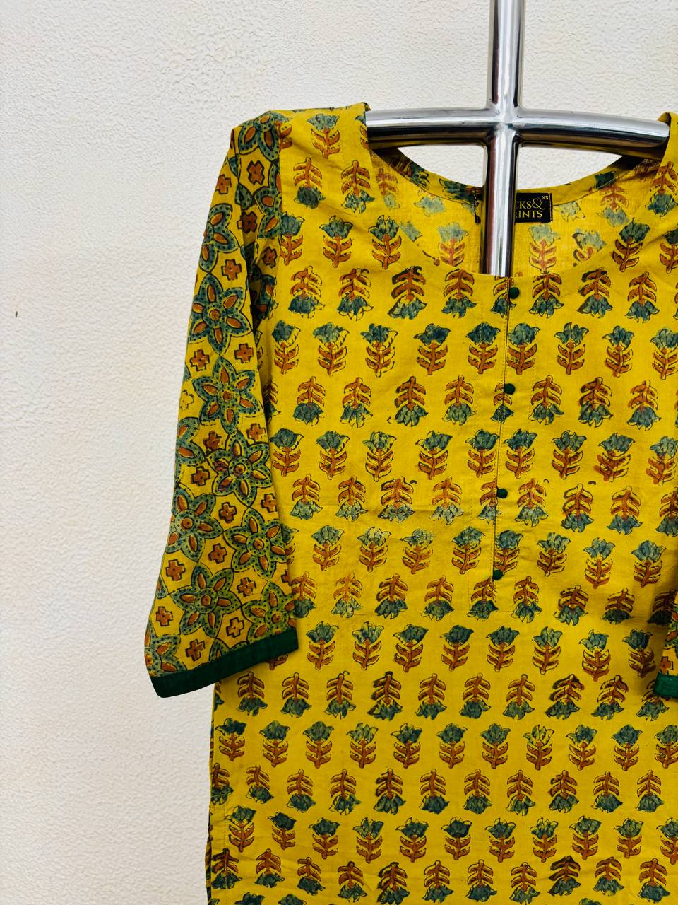 RS.490/- (50%Off on MRP Rs.980/-)(Nk25)