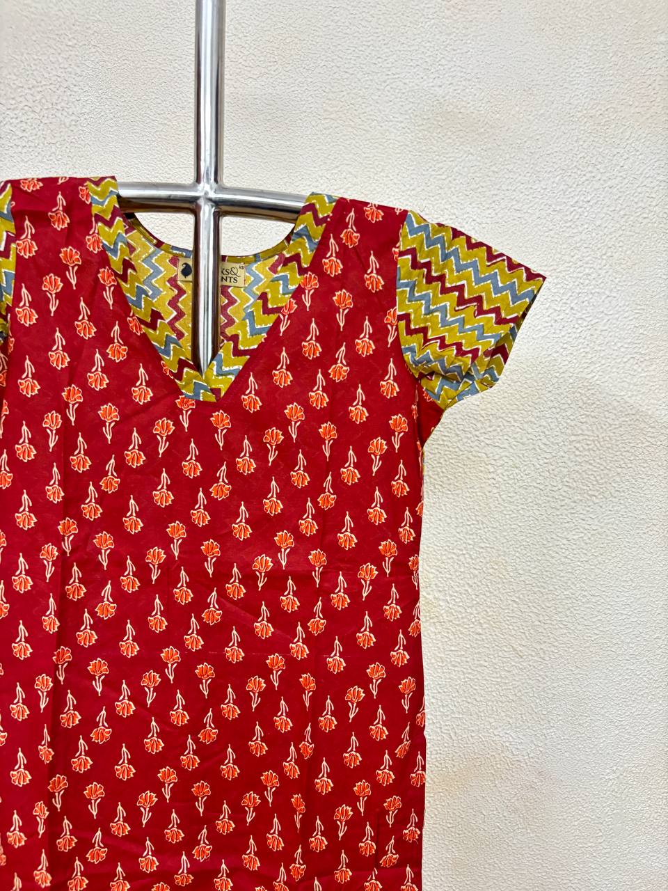 RS.440/- (50%Off on MRP Rs.880/-)(Nk29)