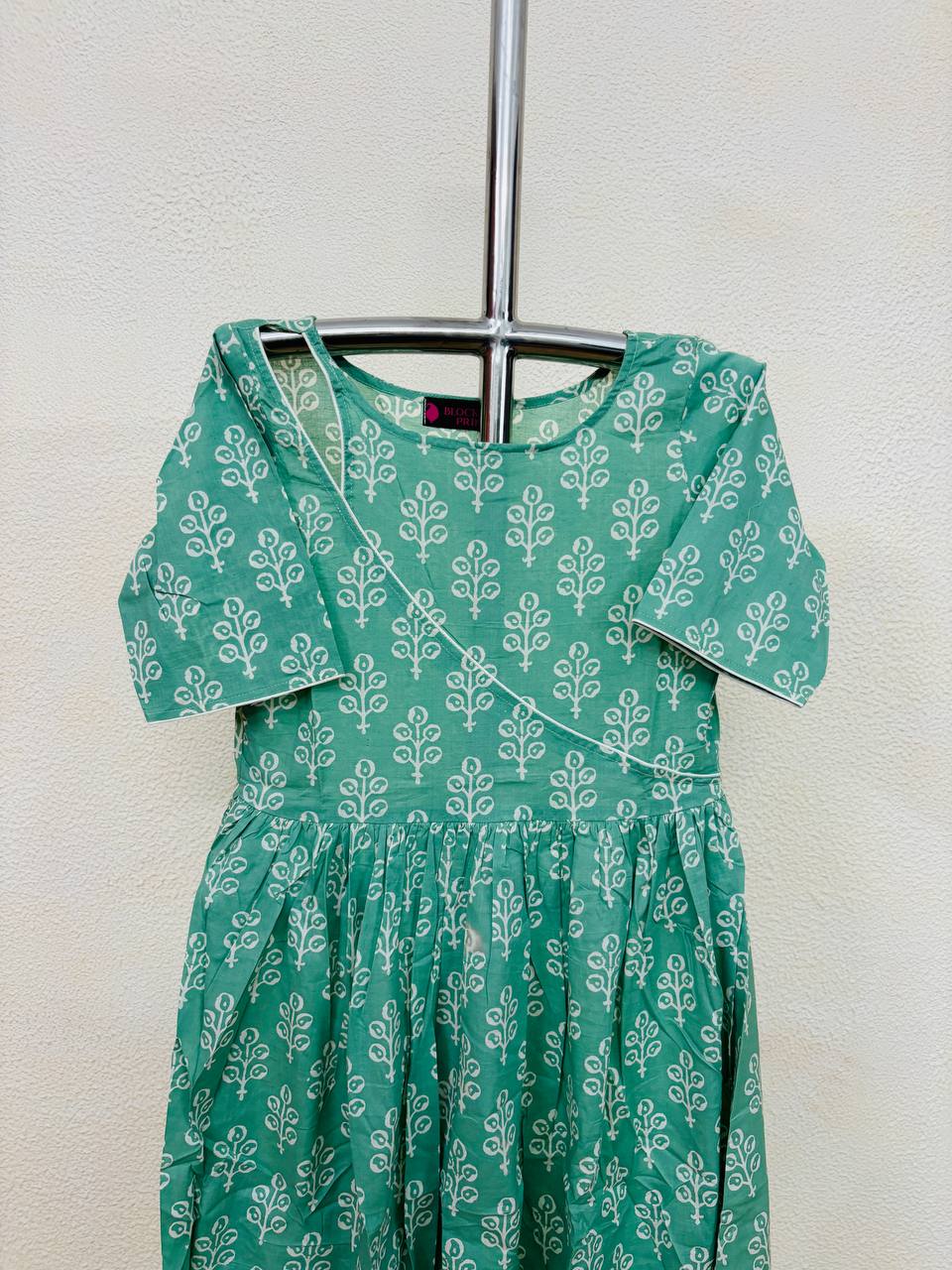 RS.550/- (50%Off on MRP Rs.1100/-)(NK35)
