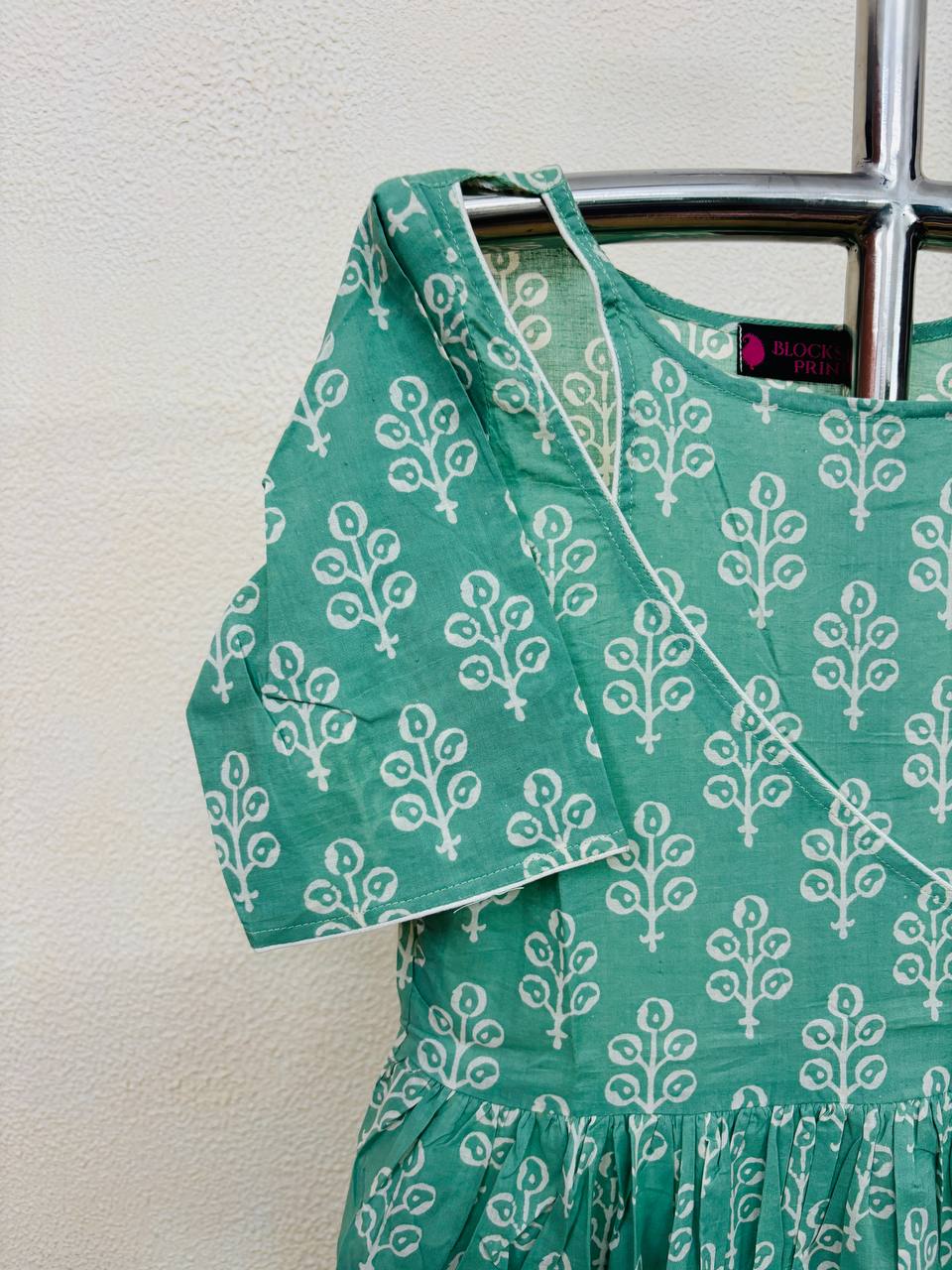 RS.550/- (50%Off on MRP Rs.1100/-)(NK35)