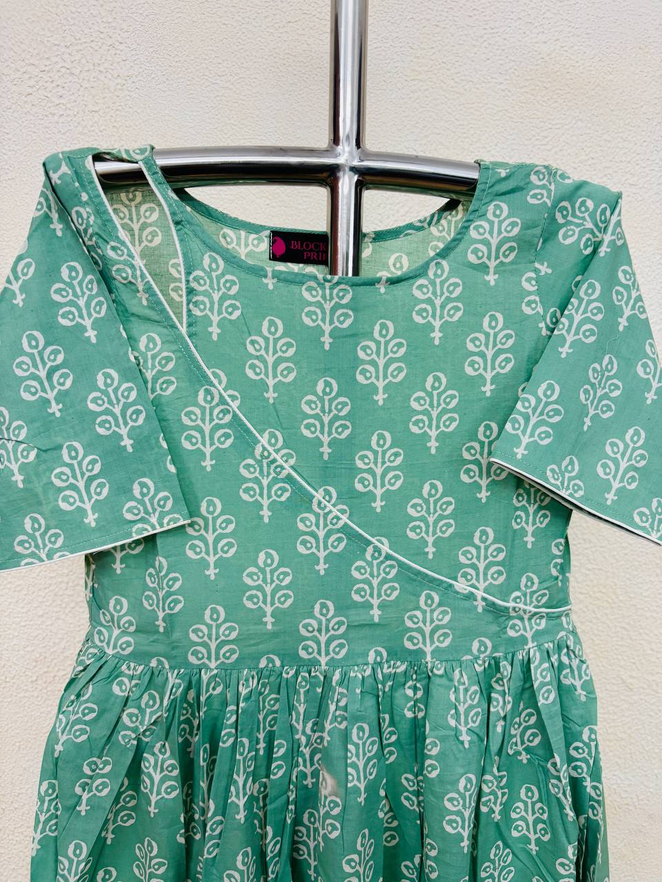 RS.550/- (50%Off on MRP Rs.1100/-)(NK35)